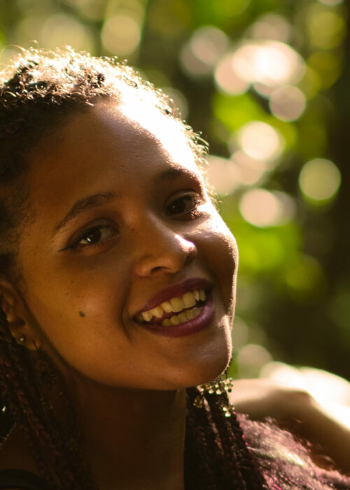 portrait-attila-sourire Portrait souriant de ma cousine à Attila